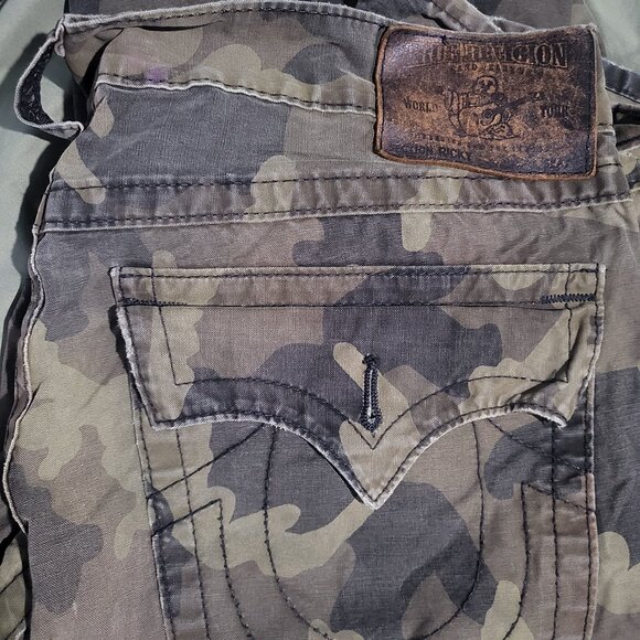 TRUE RELIGION